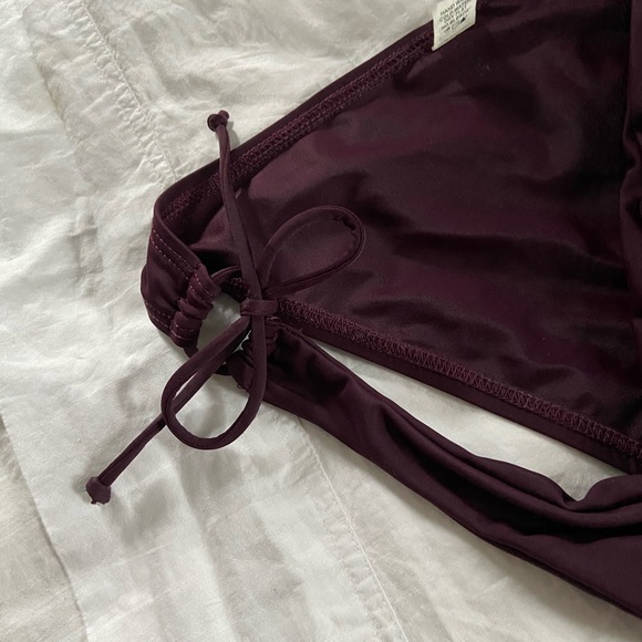 Bathing suit bottom. Size Medium/Large. - Picture 2 of 4